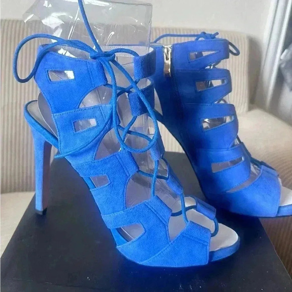 Brand New Size 9 ShoeMint Heels - Picture 2 of 6